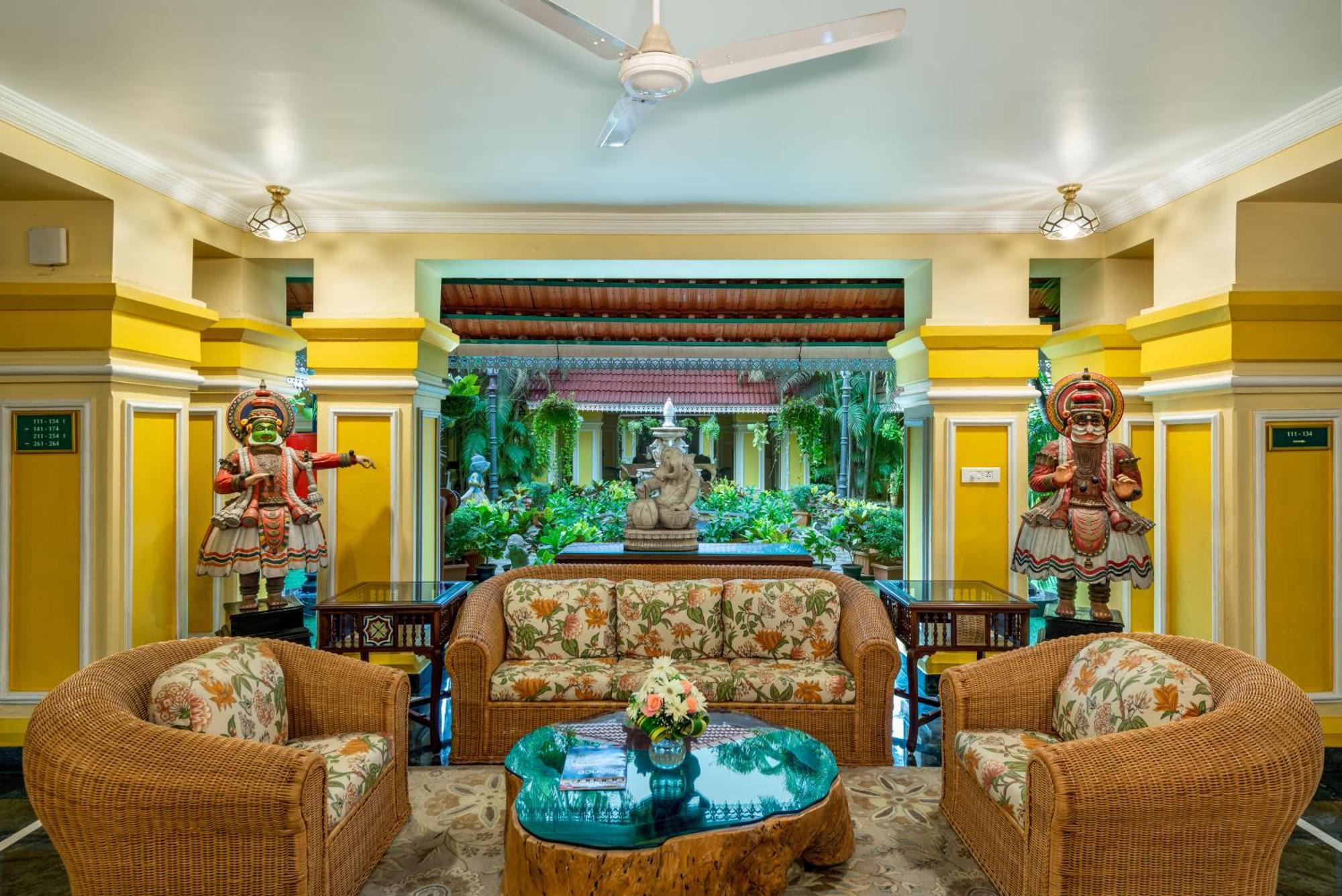 Mayfair Lagoon Bhubaneswar Exteriör bild