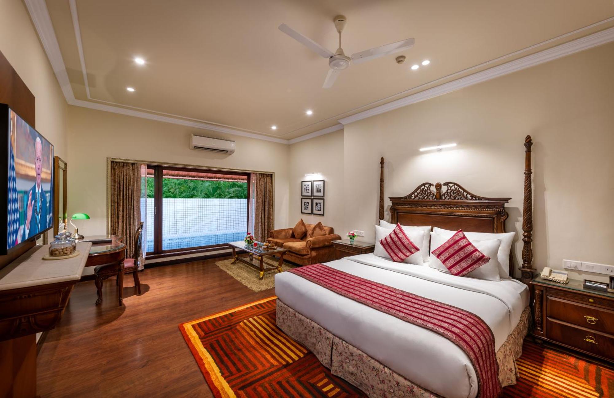 Mayfair Lagoon Bhubaneswar Exteriör bild