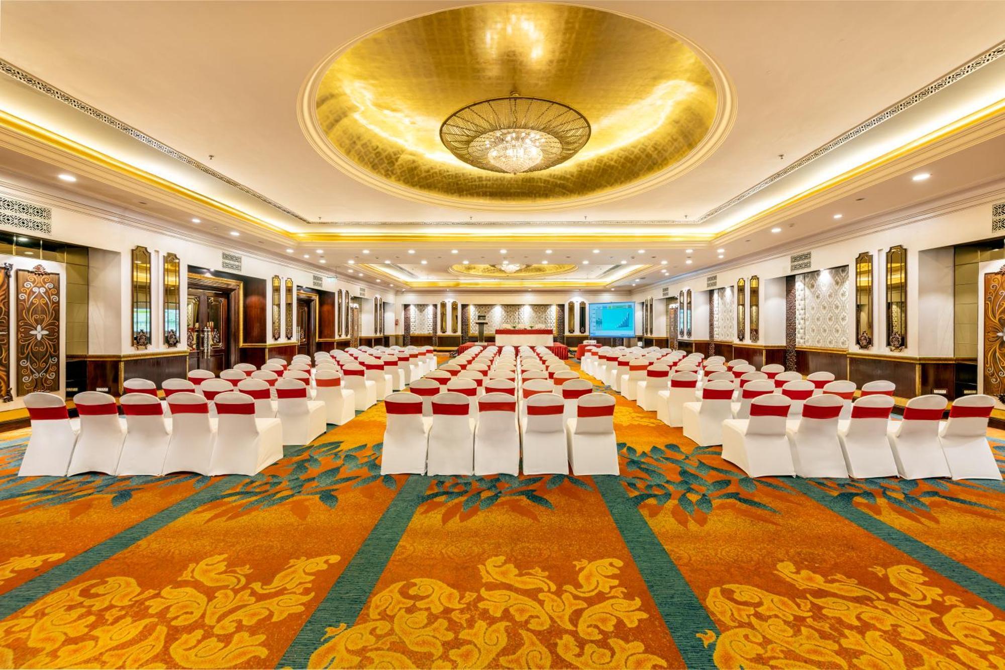 Mayfair Lagoon Bhubaneswar Exteriör bild